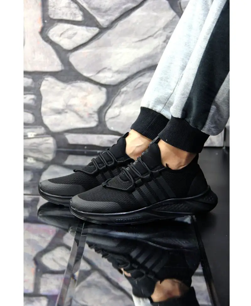 Siyah Renk Hafif Ve Esnek Günlük Yürüyüş Ve Fitness Ayakkabısı 